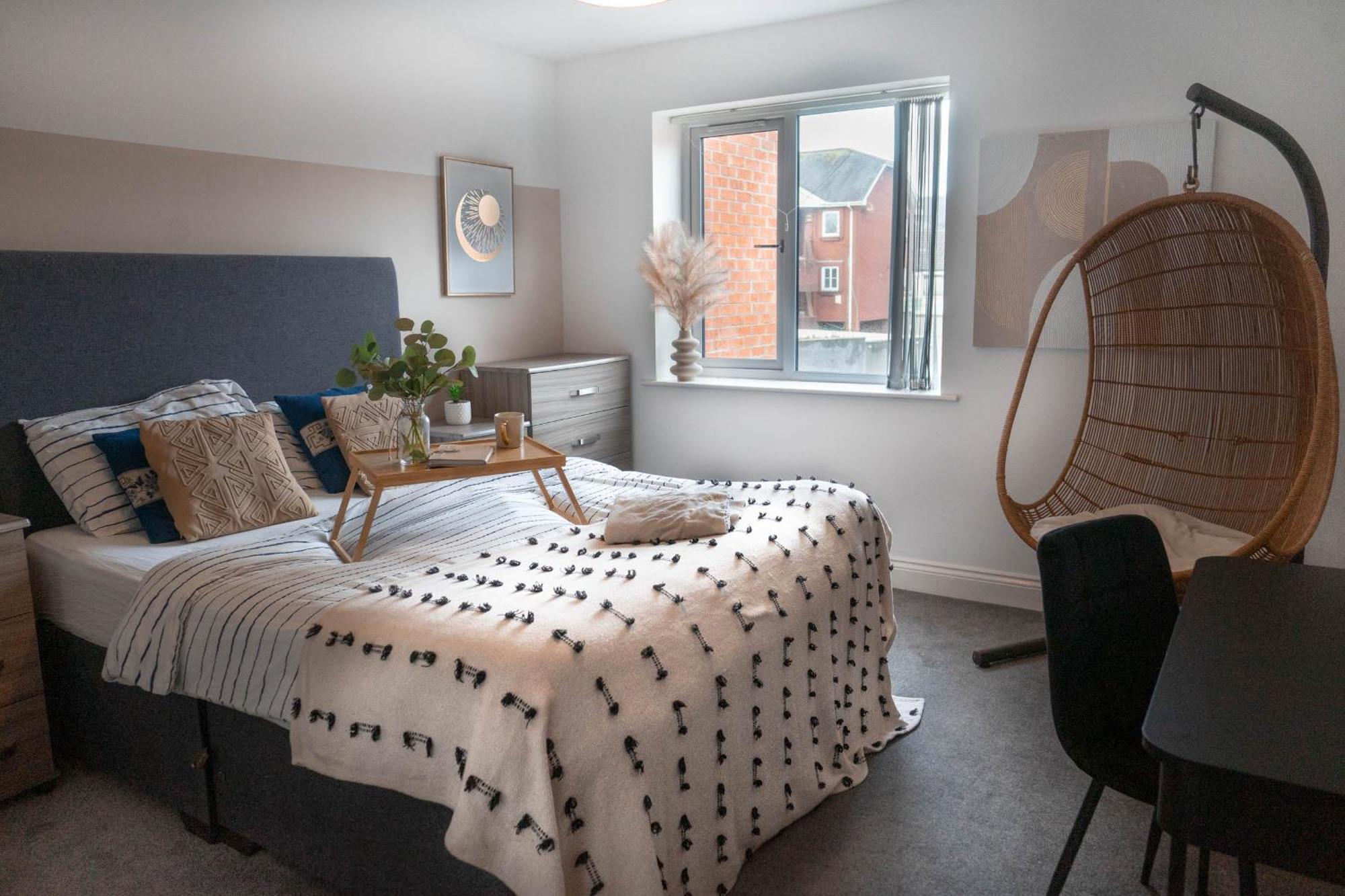 1 Bed House At Velvet Serviced Accommodation Swansea With Free Parking & Wifi - Sa1 ภายนอก รูปภาพ
